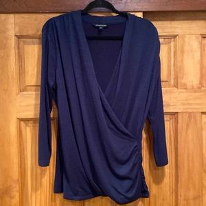Navy blue 41 Hawthorn cross/cross sweater. Size XL